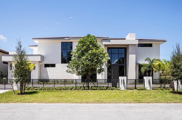 20th Court Residence